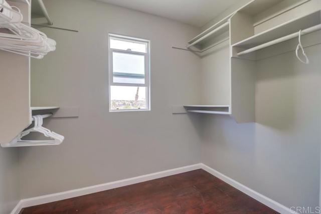 2167 Grand Avenue, San Diego CA: https://media.crmls.org/mediaz/e261b962-0cb2-430f-8d47-a1da34081b59.jpg