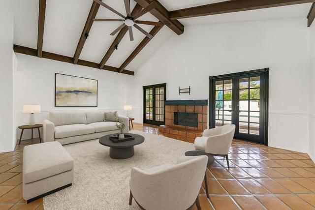 60 Calle Solano, Rancho Mirage CA: https://media.crmls.org/mediaz/e261daba-4bb9-46a8-9c97-5e4871e16029.jpg