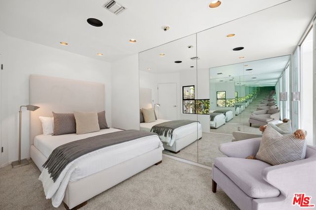 2477 Canyon Oak Drive, Los Angeles CA: https://media.crmls.org/mediaz/e262b2bc-e436-4b16-814d-3859535d7c9e.jpg