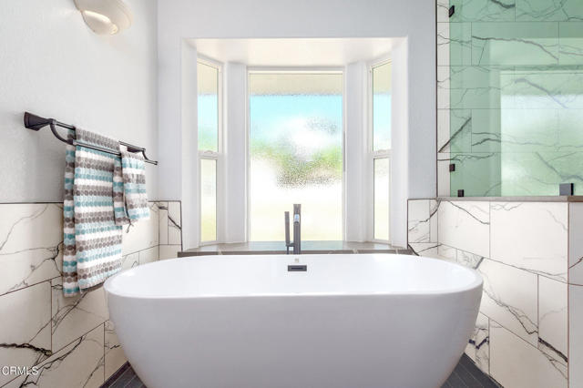 2207 Terra Bella Lane, Camarillo CA: https://media.crmls.org/mediaz/e2634ad0-c3fe-4278-8539-2fc19588fb48.jpg