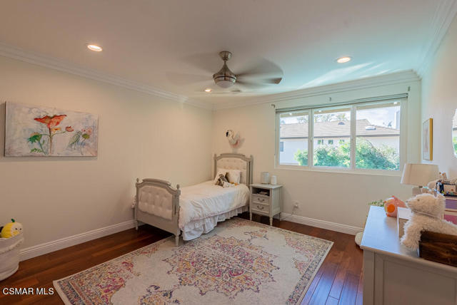 1453 Cheswick Place, Westlake Village CA: https://media.crmls.org/mediaz/e263783f-796b-4bd6-8909-95a2d0d624fc.jpg