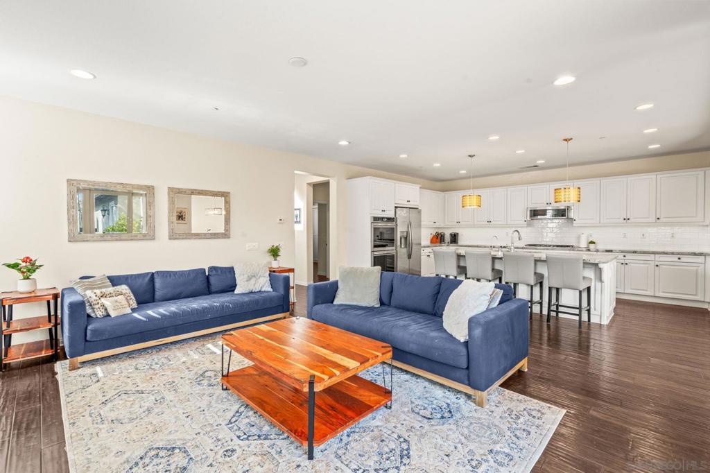 MLS #250042618SD image #7