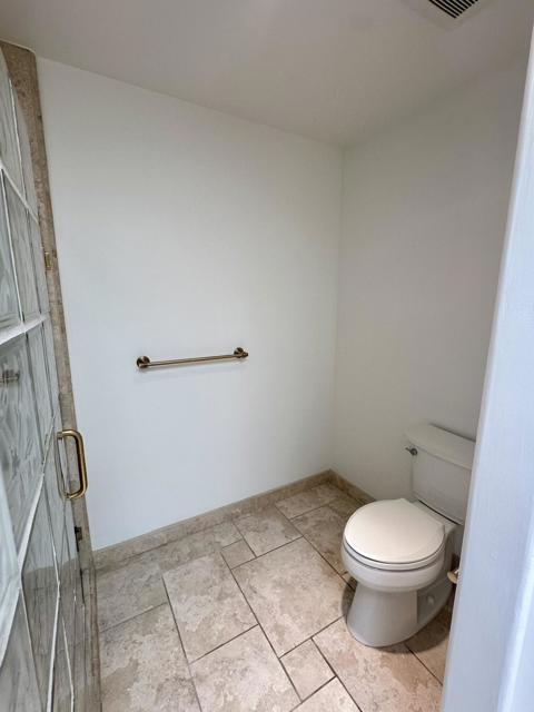 239 Santa Barbara Circle, Palm Desert CA: https://media.crmls.org/mediaz/e263c728-496e-495b-b051-abe583c7383c.jpg
