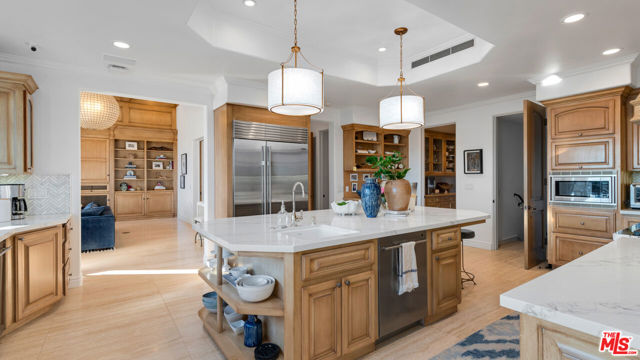 Drew Fenton | 6110 Merritt Drive Malibu CA | MLS: 7381481