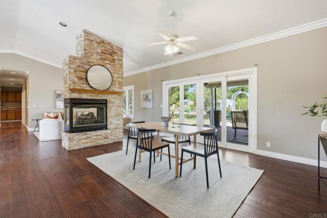 31503 Stardust Lane, Valley Center CA: https://media.crmls.org/mediaz/e264da37-faa3-45bc-8313-49c1e5cf214c.jpg