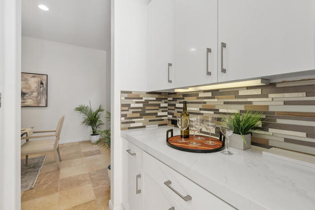 81071 Avenida Sombra, Indio CA: https://media.crmls.org/mediaz/e2669d0a-2963-479d-a7b3-f623097fdb0f.jpg