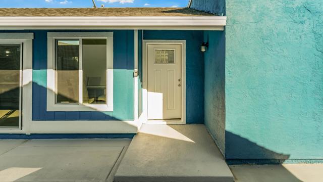 34981 Skylark Dr, Union City CA: https://media.crmls.org/mediaz/e266cc3f-282f-4cdb-97a5-aa93b6d572f5.jpg