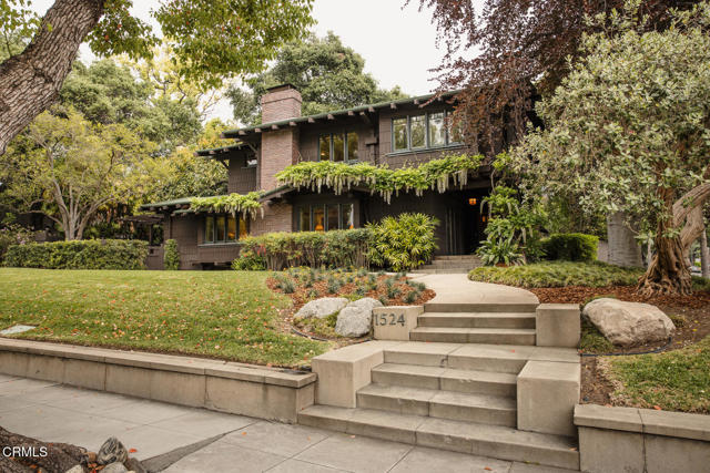 1524 Milan Avenue, South Pasadena CA: https://media.crmls.org/mediaz/e2694972-867a-4b9f-93b5-3323e109530a.jpg