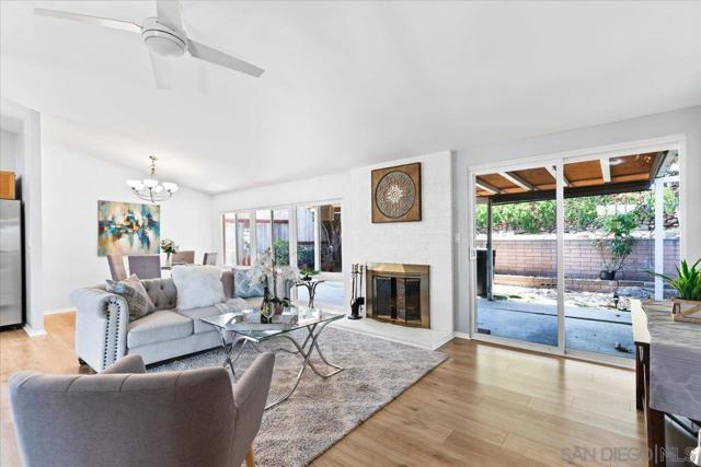 9021 Ronda Ave, San Diego CA: https://media.crmls.org/mediaz/e2695806-a32d-4262-a26d-4864af80aef1.jpg