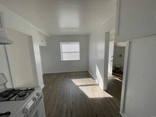 2819 I Avenue, National City CA: https://media.crmls.org/mediaz/e26a464b-0ec3-4fc5-9d3b-b3826efaa2ac.jpg