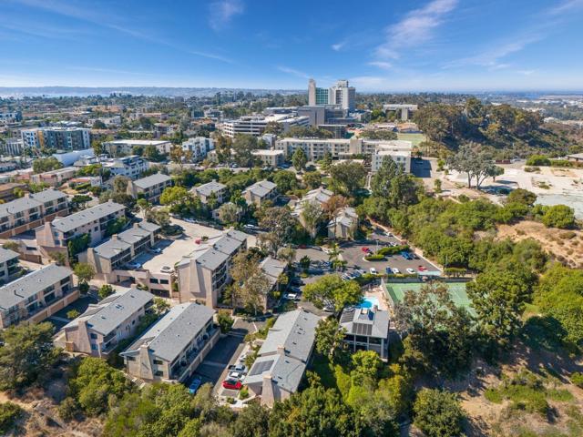 4266 5th Ave., San Diego, California 92103, 2 Bedrooms Bedrooms, ,2 BathroomsBathrooms,Condominium,For Sale,5th Ave.,250019946SD