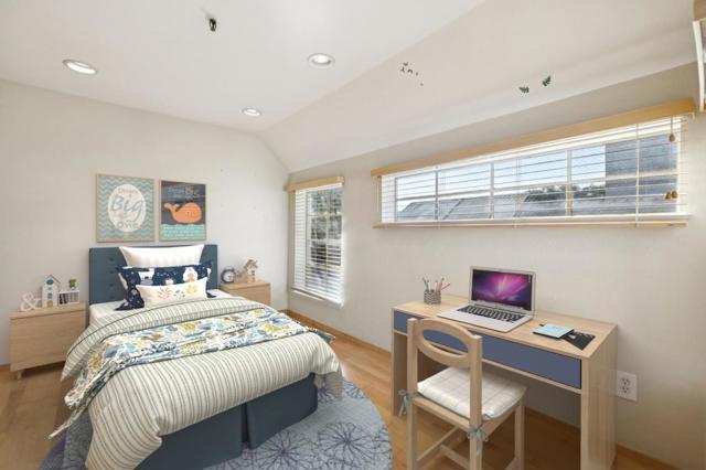 365 Forest Avenue, Palo Alto CA: https://media.crmls.org/mediaz/e26bf81b-f62b-41cc-b407-b47a8e9cdbf3.jpg