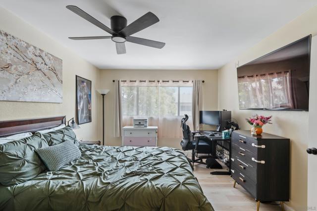 9757 Caminito Cuadro, San Diego CA: https://media.crmls.org/mediaz/e26cdd75-e2ea-4f16-b0c7-aa64431a5b3d.jpg