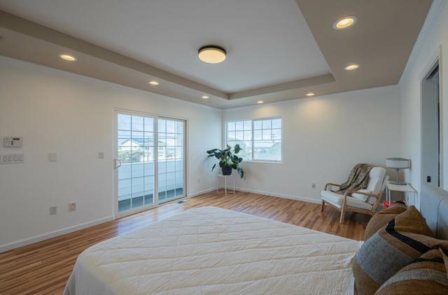 1316 Wanda Avenue, Seaside CA: https://media.crmls.org/mediaz/e26d5dc9-300f-460f-af02-3b6ea6e91c0c.jpg
