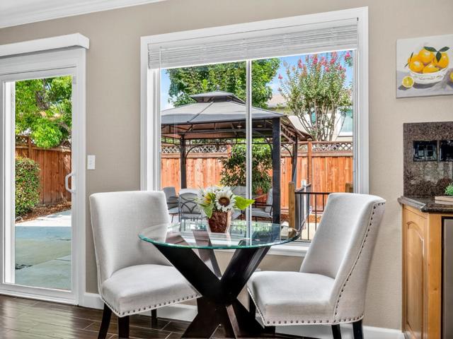 1473 Pheasant Drive, Gilroy CA: https://media.crmls.org/mediaz/e26ebcad-b0f1-4d7d-b77a-1c3cd1a8d919.jpg