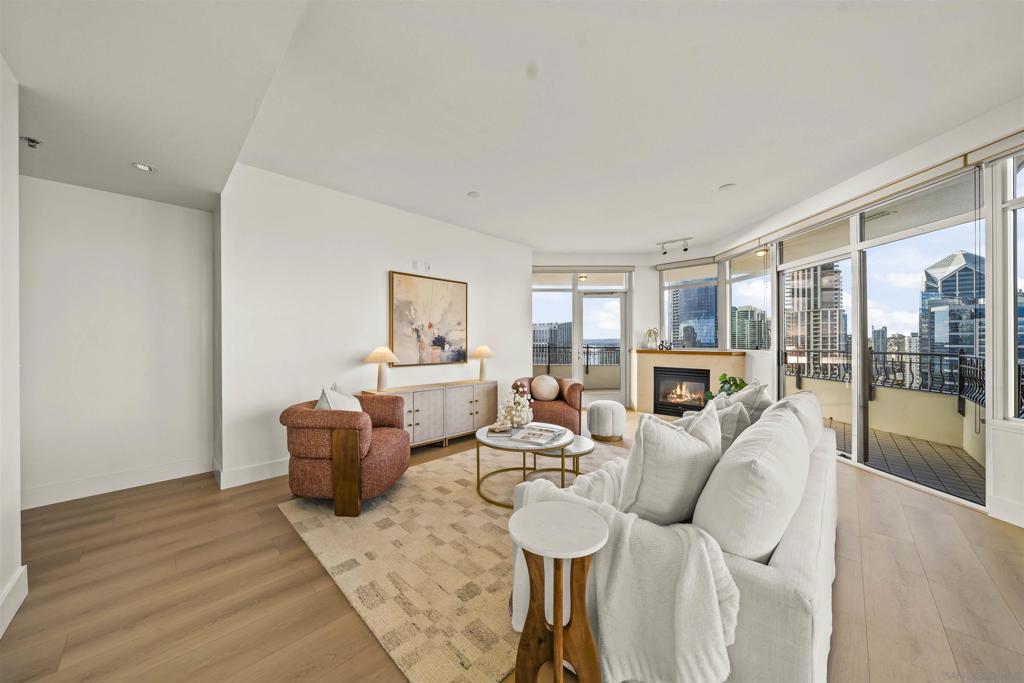 700 Harbor - photo 2