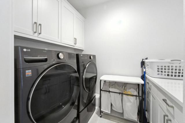2016 Thea Circle, Mountain View CA: https://media.crmls.org/mediaz/e26fea82-541d-4627-bb0a-c682461e7333.jpg