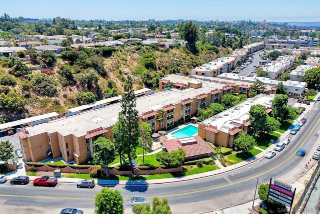 6955 Alvarado Rd, San Diego CA: https://media.crmls.org/mediaz/e27164c5-a76c-4616-aec4-10faff7375e2.jpg
