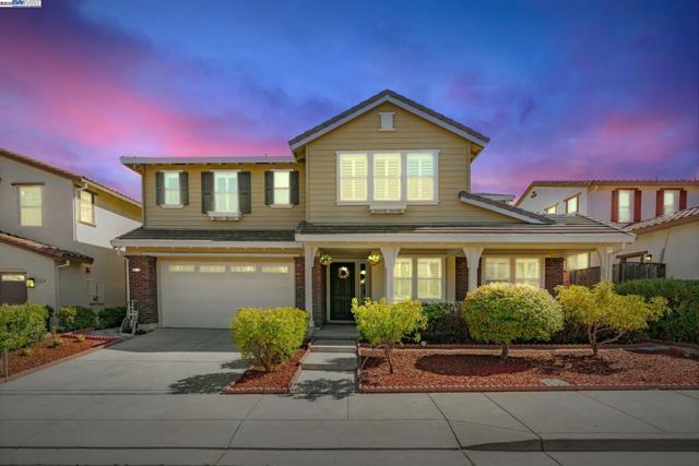4005 Sarasta Bay Dr, Pittsburg CA: https://media.crmls.org/mediaz/e272de2f-818d-4c32-8c5c-7cd42021d71f.jpg