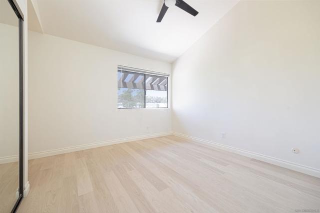 2503 Navarra Dr, Carlsbad CA: https://media.crmls.org/mediaz/e27330cf-d660-4e11-9779-11781735006e.jpg