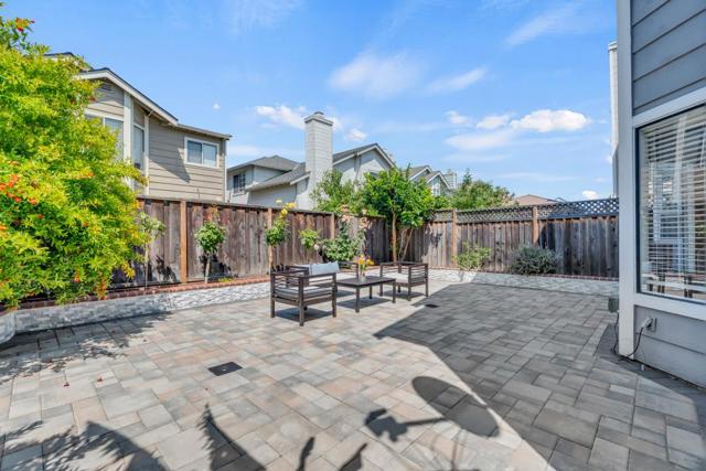 34307 Quartz Terrace, Fremont CA: https://media.crmls.org/mediaz/e277a59a-d07d-49f4-a3fc-46febabe8469.jpg