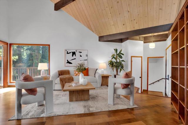 12 Summit Road, Woodside CA: https://media.crmls.org/mediaz/e2781c96-b6db-43f4-bb6f-d627eaadf850.jpg