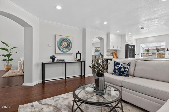 676 Pacific Cove Drive, Port Hueneme CA: https://media.crmls.org/mediaz/e27a2827-3b7a-4a61-b810-11c44be69973.jpg
