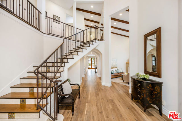 1028 9th Street, Manhattan Beach, California 90266, 5 Bedrooms Bedrooms, ,5 BathroomsBathrooms,Residential,Sold,9th,25532263