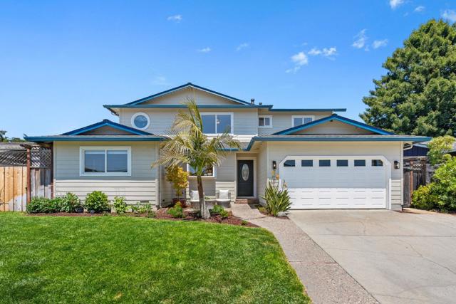 200 Cortez Street, Capitola CA: https://media.crmls.org/mediaz/e27c8ec7-5b09-4202-9a43-937d3ac0786a.jpg