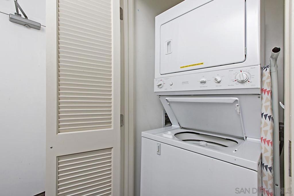 575 6th Ave - photo 17