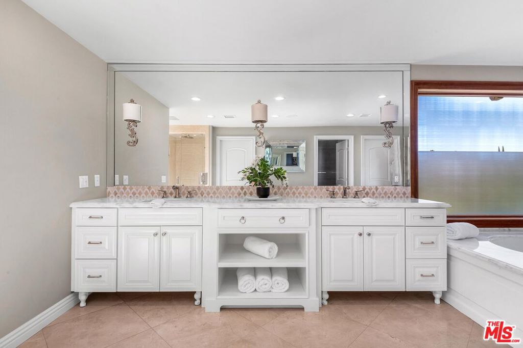 13475 Rand DriveSherman Oaks img 21