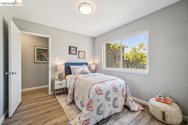 Image 19 of 37 For 1516 Merced St