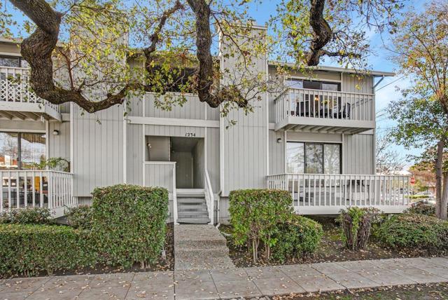1234 Clinton Street, Redwood City CA: https://media.crmls.org/mediaz/e27cbda6-193e-4f21-b456-8d51df138b2b.jpg