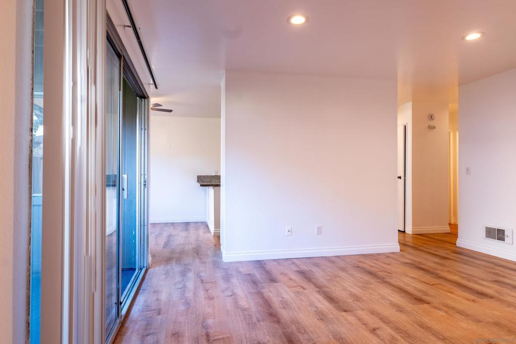 San Diego - photo 13