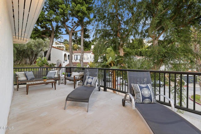 Detail Gallery Image 22 of 63 For 2001 Kenilworth Avenue Ave, Los Angeles,  CA 90039 - 4 Beds | 4 Baths