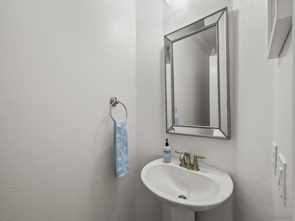 1423 Sapphire - photo 19