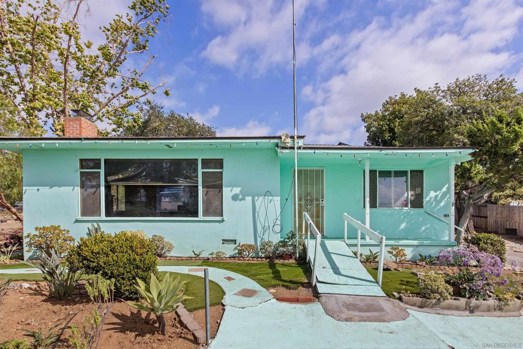 2439 Patterson Rd - photo 4