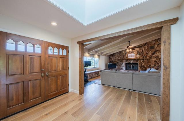 23465 Redding Circle, Salinas CA: https://media.crmls.org/mediaz/e27f0331-f43a-4ae6-a6f9-3e422afcb5e9.jpg