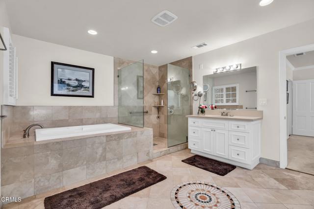 1313 E Palm Street, Altadena CA: https://media.crmls.org/mediaz/e27f83d7-d989-49c3-8ec8-9387f58e161c.jpg