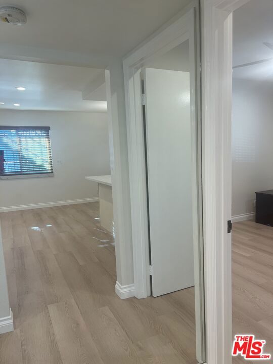 1017 Sonora Avenue, Glendale CA: https://media.crmls.org/mediaz/e27fa5a6-ffe7-442b-84e8-d578420c44d6.jpg