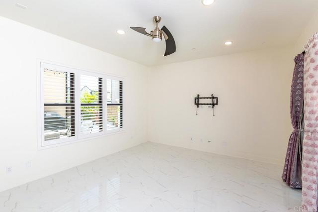 13720 Solana Crest Trl, Carmel Valley CA: https://media.crmls.org/mediaz/e2805432-3034-48b6-9295-172fd9cf9542.jpg