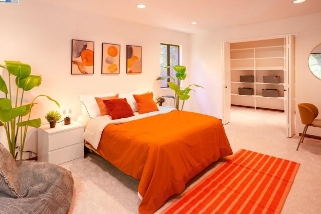 351 El Toyonal, Orinda CA: https://media.crmls.org/mediaz/e2806afc-9771-47a4-aac7-b7aeb283b65b.jpg