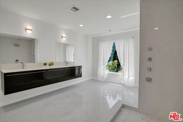 7900 Zeus Drive, Los Angeles CA: https://media.crmls.org/mediaz/e2816333-c758-4efa-9f2b-04b6a4b9818b.jpg