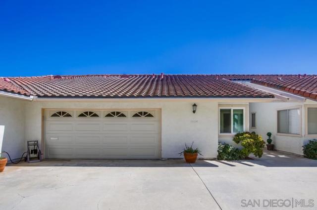 1024 La Tierra Dr, San Marcos CA: https://media.crmls.org/mediaz/e281b776-1783-4e50-aa3e-2fe4ea03c252.jpg