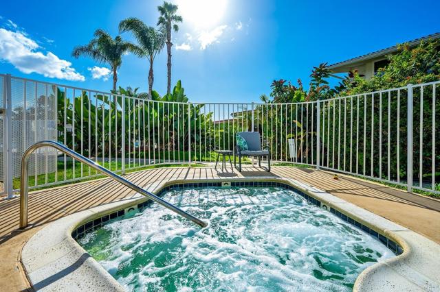 Detail Gallery Image 26 of 34 For 2323 Caringa Way #16,  Carlsbad,  CA 92009 - 2 Beds | 2 Baths