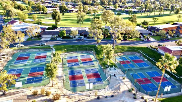 12 Whittier Court, Rancho Mirage CA: https://media.crmls.org/mediaz/e2847758-abba-42cc-93f8-c54e3d66daca.jpg