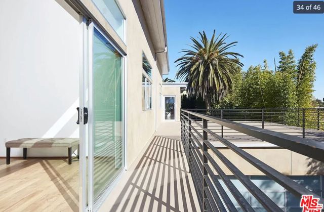 4430 Lindblade Drive, Los Angeles CA: https://media.crmls.org/mediaz/e2848dc4-d102-47f6-bace-4b97437fa2cb.jpg