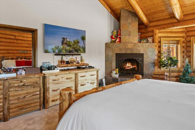 1925 Baldwin Lake Road, Big Bear CA: https://media.crmls.org/mediaz/e284fa69-a22a-4860-95d6-f800b6fc5709.jpg