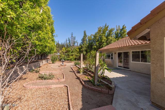 2927 Shirley Drive, Newbury Park CA: https://media.crmls.org/mediaz/e28540b3-11ab-4628-ad5e-933eb8280290.jpg