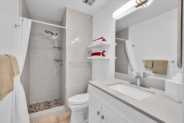 737 N Madrid Circle, Palm Springs, CA 92262